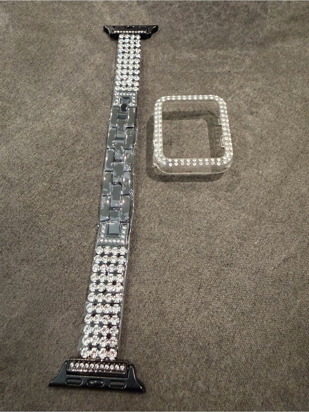 New Rhinestone Bling Apple Watch Band and Bezel Cover - Silver Crystal 40mm